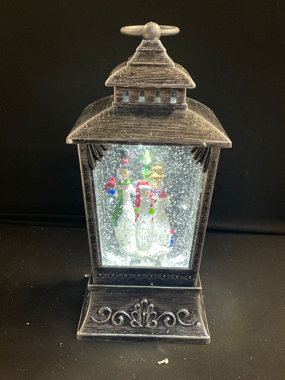Lot 279: Christmas snowman family spinner