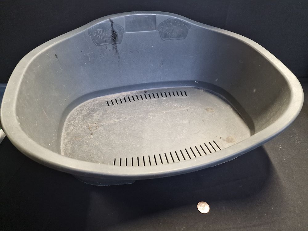 Lot 286: Dog Bed Approx 68cm COLLECTION ONLY