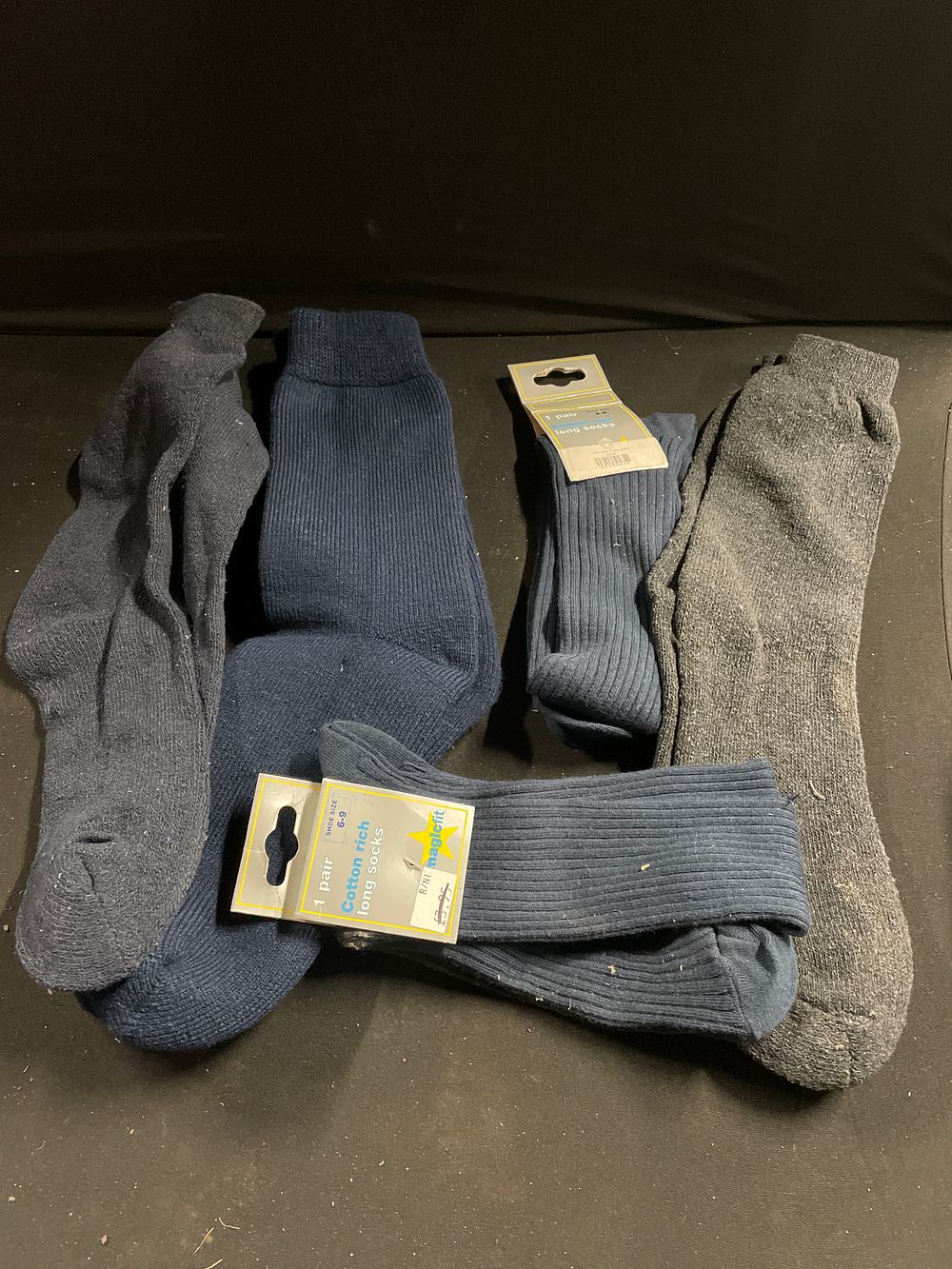 Lot 312: 5 pairs of thermal socks