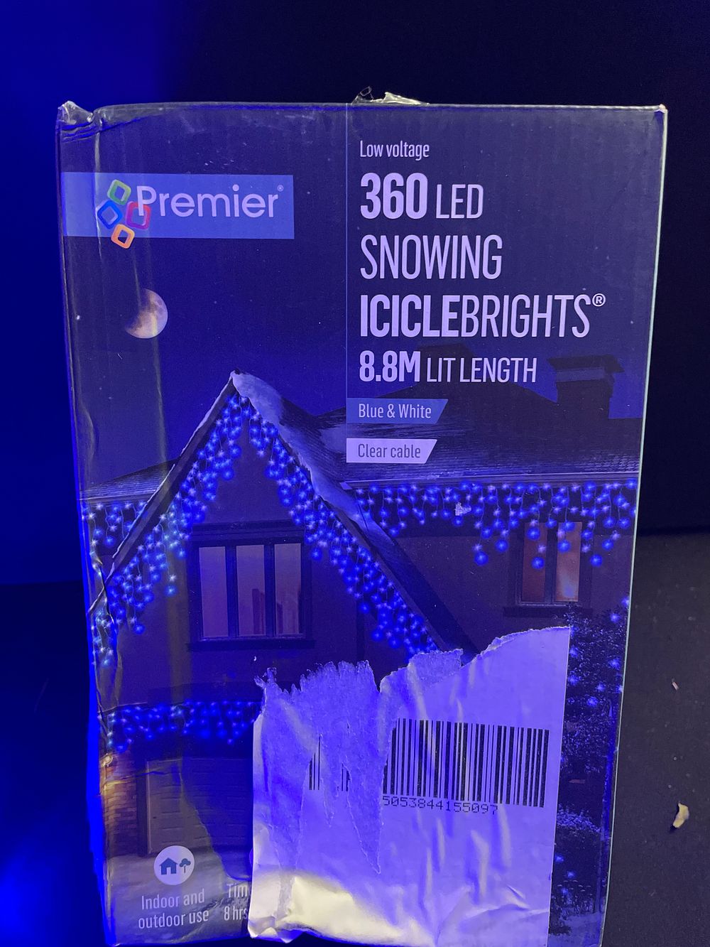 Lot 323: 360 LED snowing icicle brights 8.8m fully working