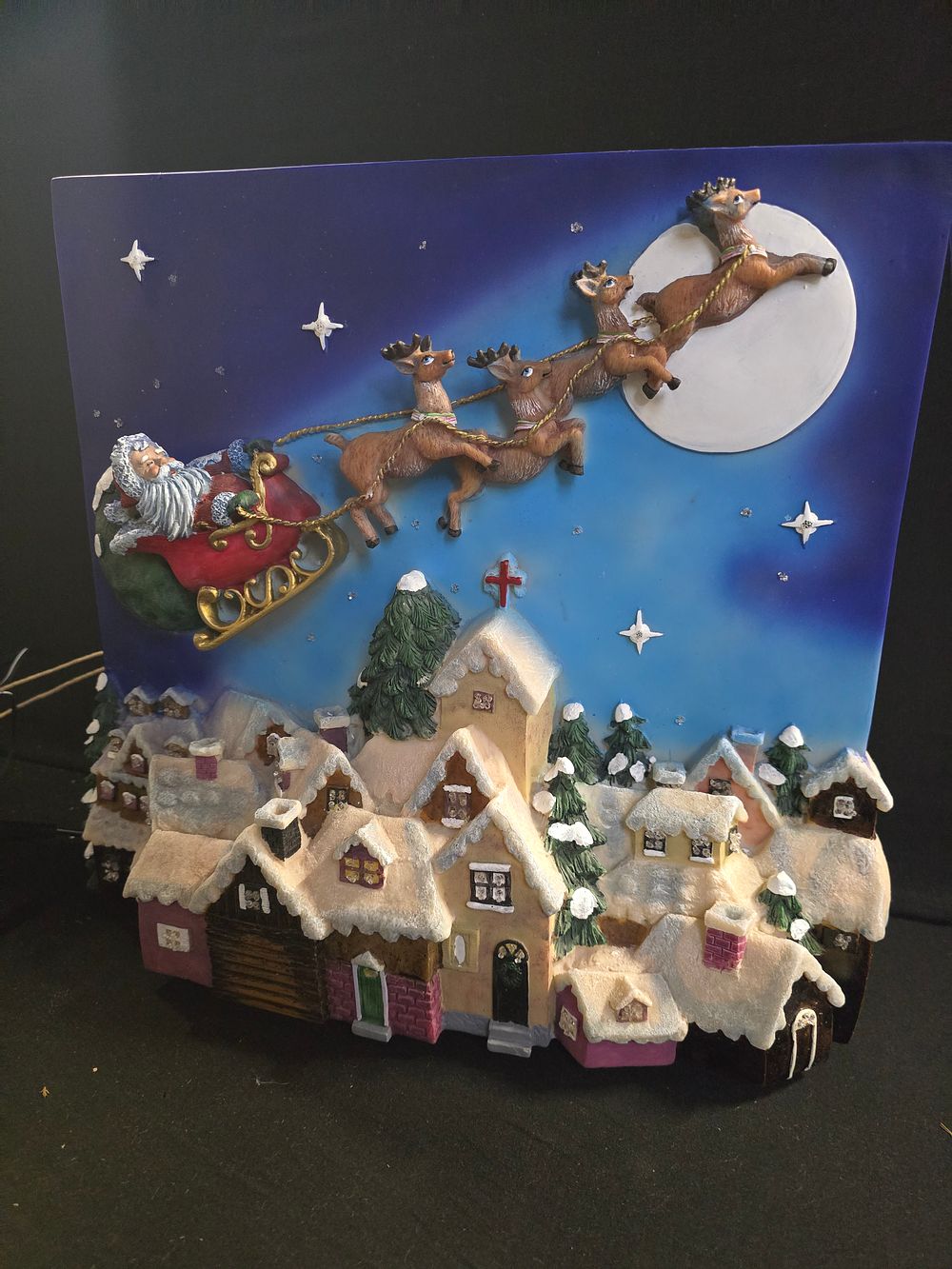 Lot 340: Father Christmas in flight wall hanging decoration