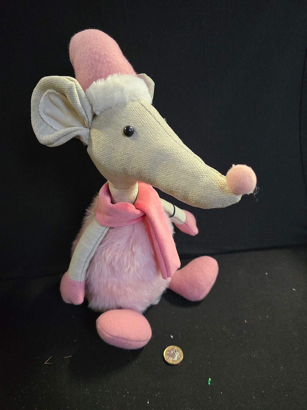 Lot 355: Christmas pink and white mouse door stop
