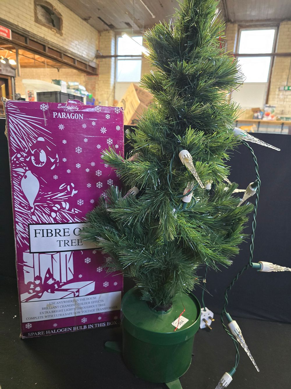 Lot 370: Fibre optical tree and lights AF