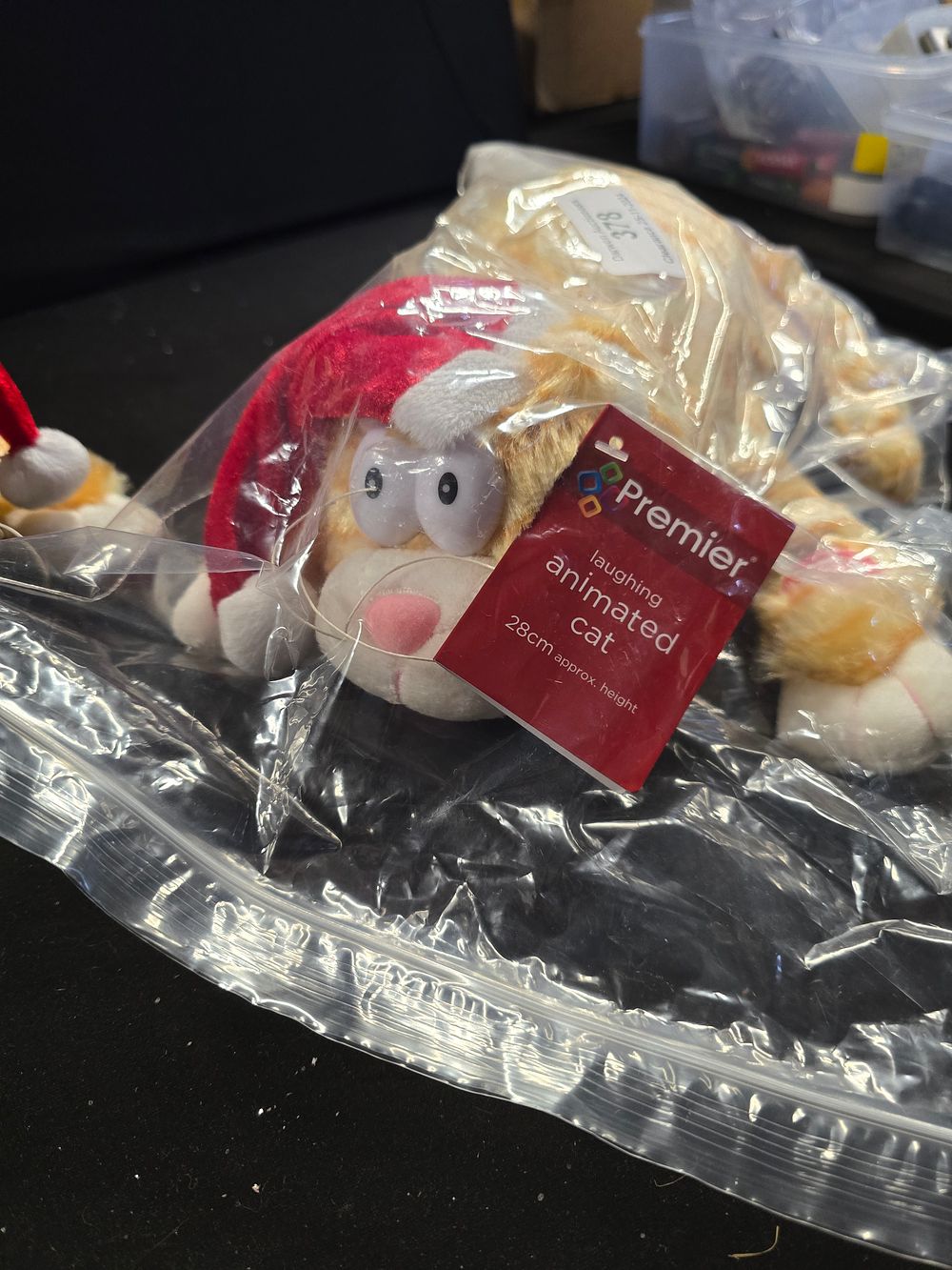 Lot 378: Laughing animated cat untested