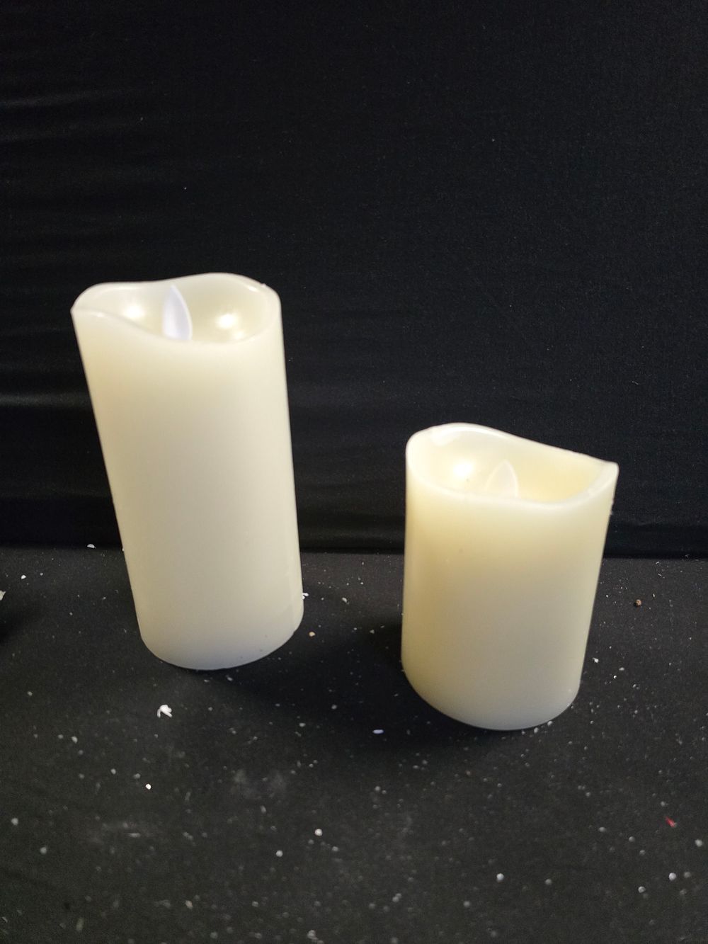 Lot 398: Two dancing flame candles