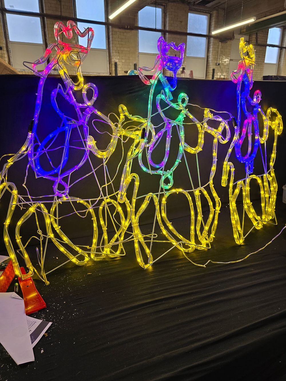 Lot 407: 70cm 3 wise men on camels rope light 420 multi coloured LEDs