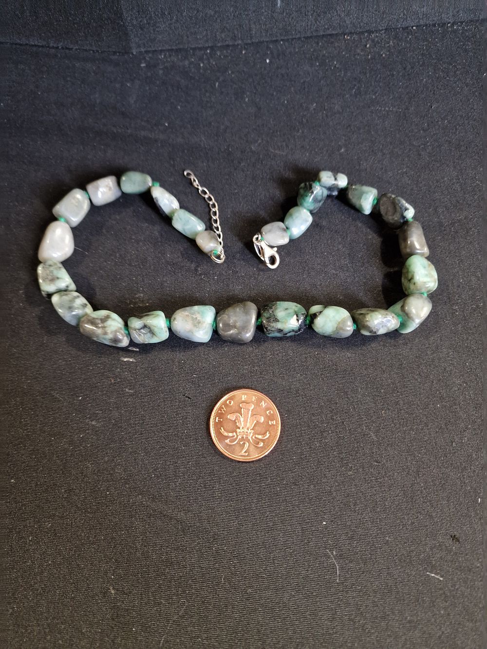 Lot 216: Necklace Containing Semi Precious Stones