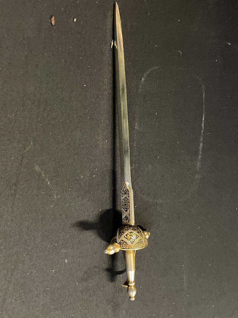 Lot 330: Sword letter opener