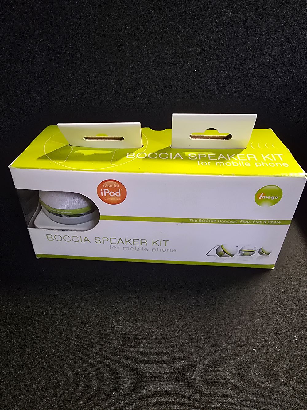 Lot 348: Brand new BOCCIA speaker kit for mobile phones