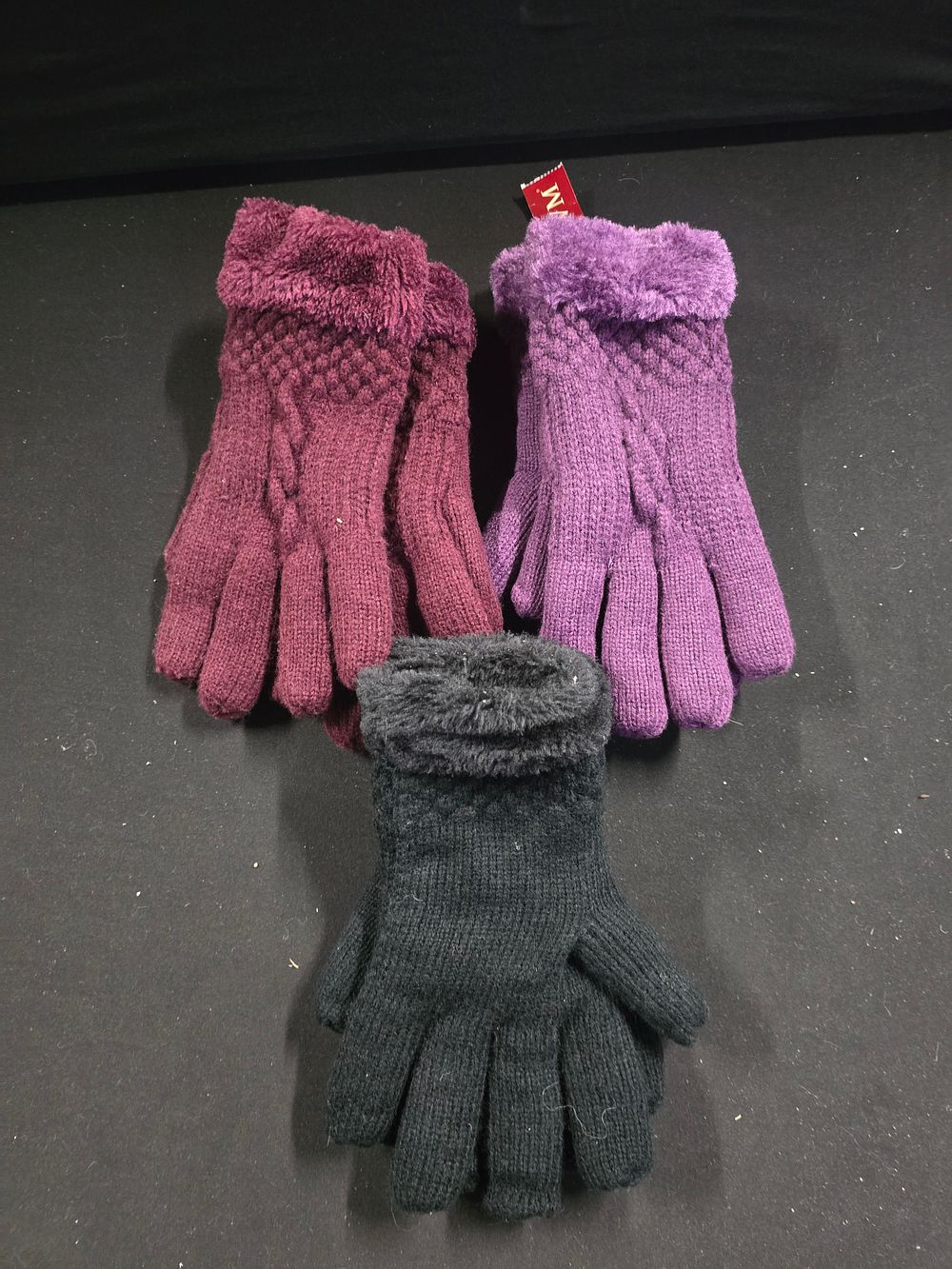 Lot 365: Three pairs of ladies gloves