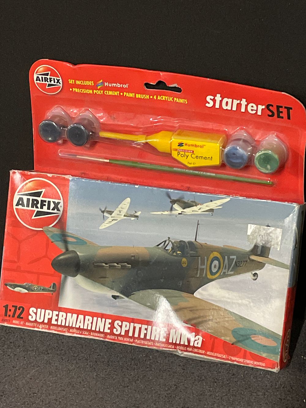 Lot 162: 1:72 Airfix super marine Spitfire Mk1a model kit with paints sealed