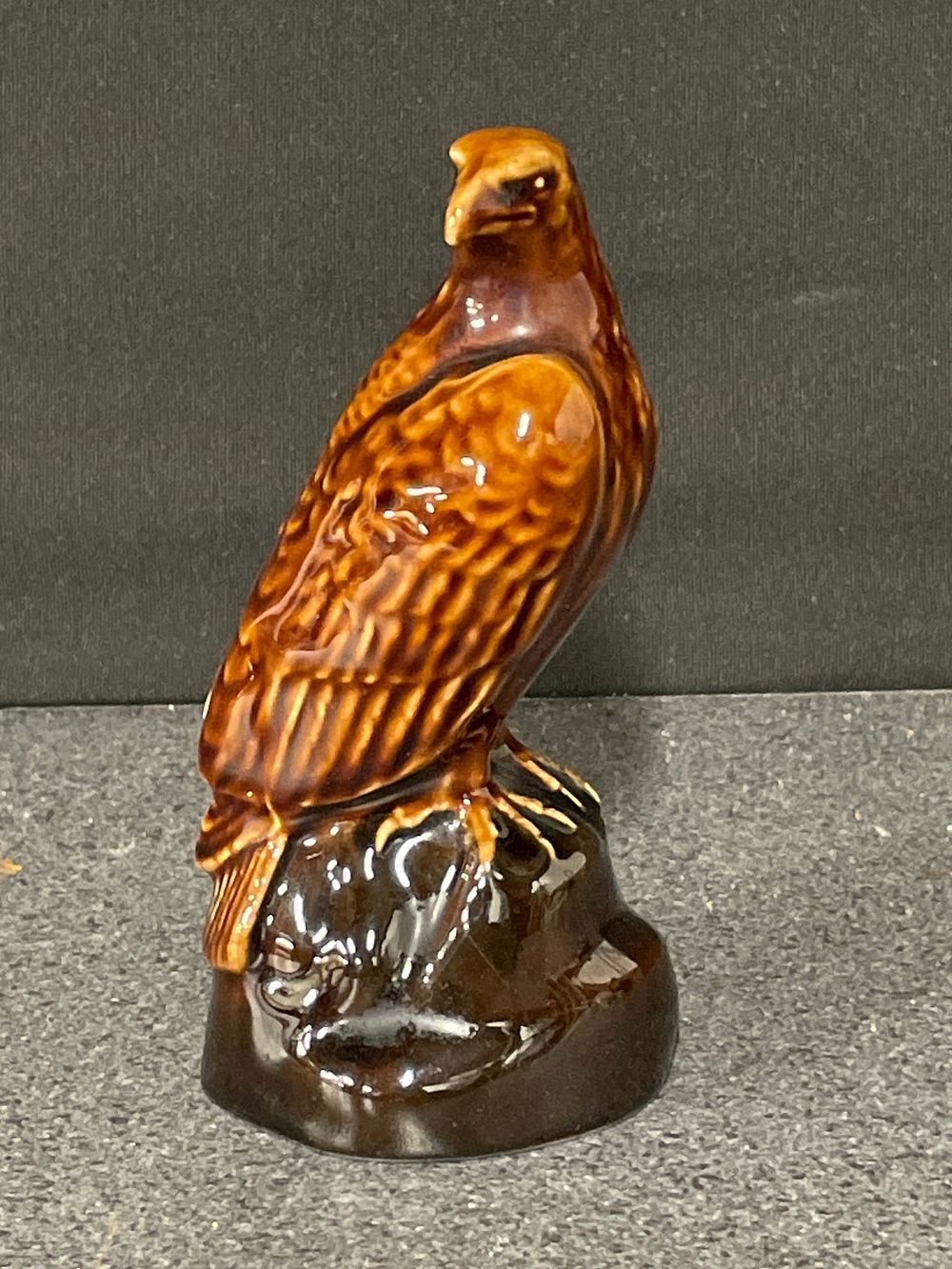 Lot 178: 1967 Beneagles Scotch whiskey (Unopened) in Beswick ceramic Eagle container (miniature)