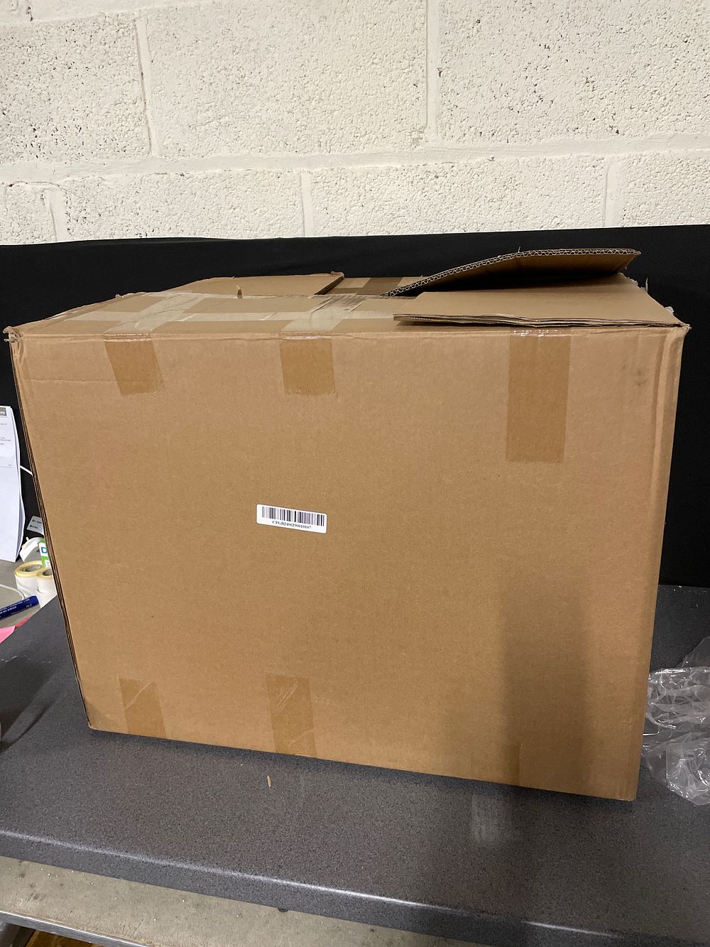 Lot 199: Large mystery box