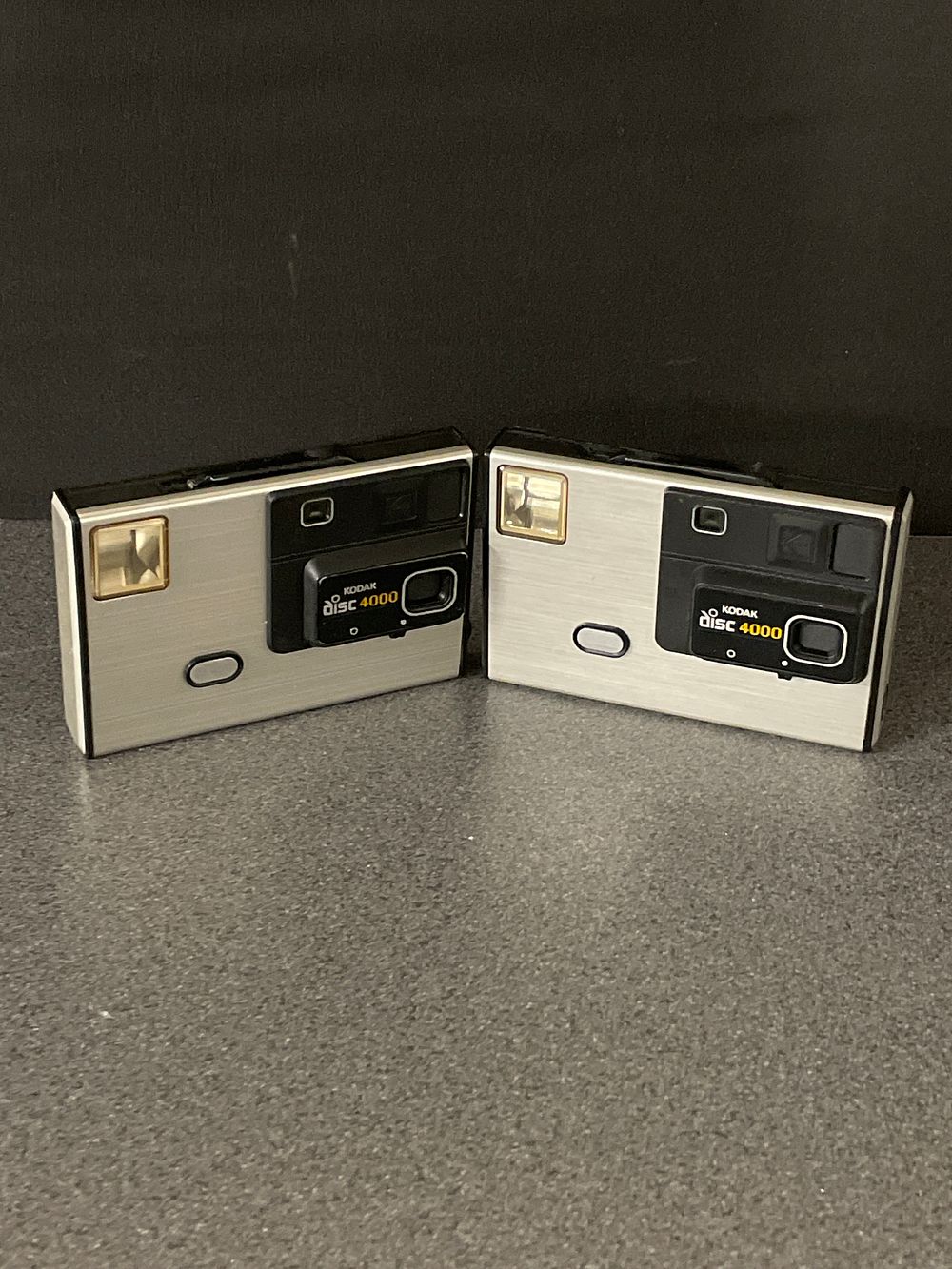 Lot 215: 2 Kodak disc 4000 cameras