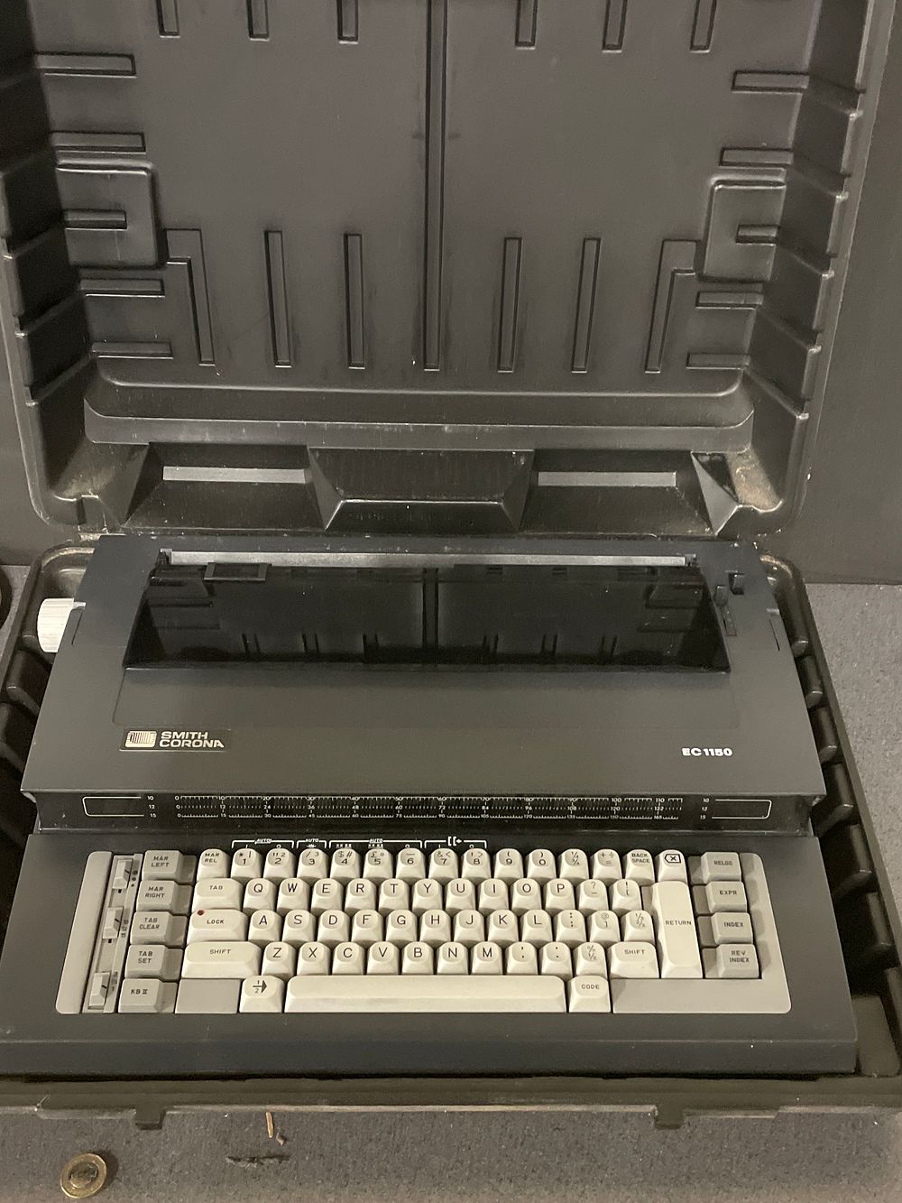 Lot 221: Electronic smith Corona type writer VGC