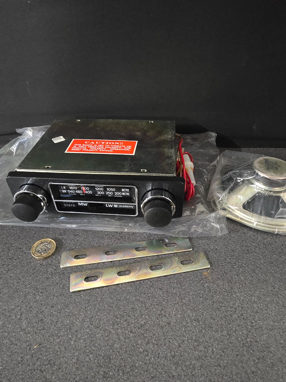 Lot 307: Vintage car radio and speaker