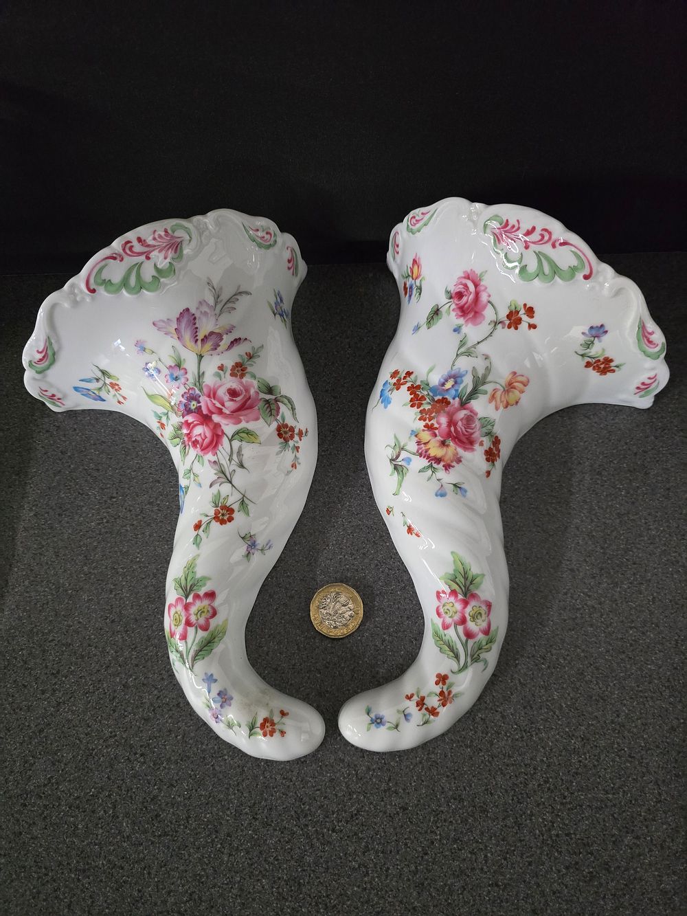 Lot 344: A pair of royal Worcester wall sconces