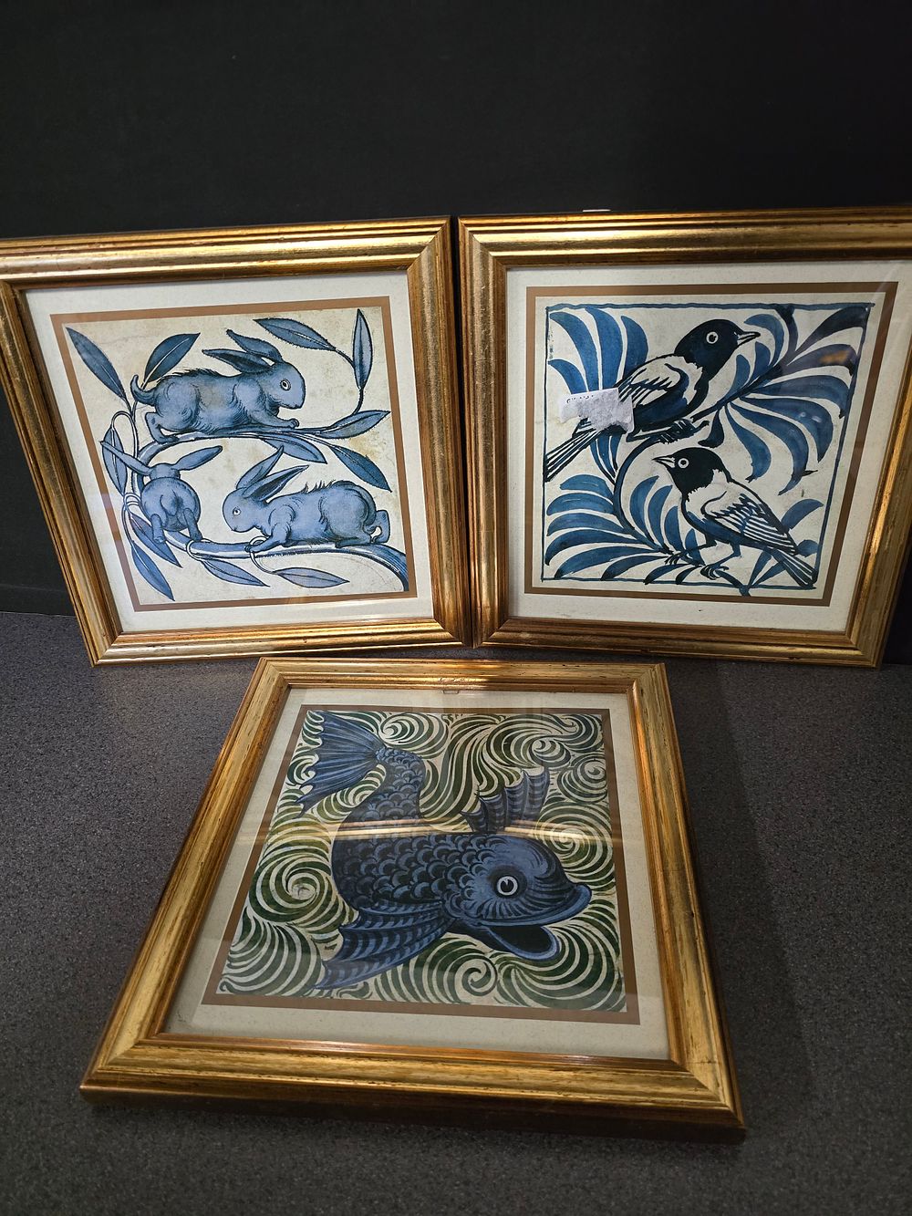 Lot 387: Three pictures 24x24cm