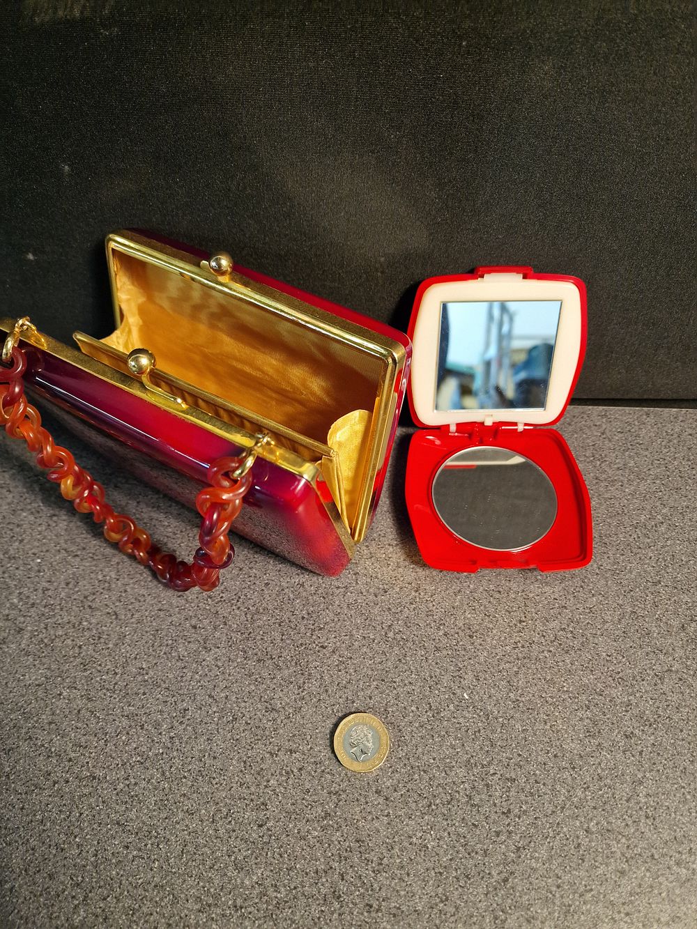 Lot 150: Vintage Purse and Compact Mirror
