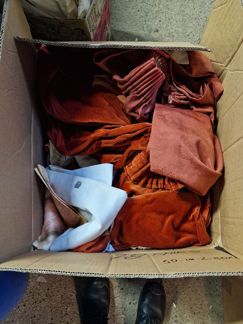 Lot 198: Large Heavy Box of Materials COLLECTION ONLY