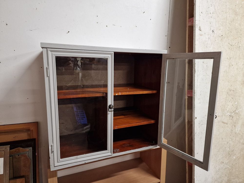 Lot 228: Double Glass Door Fronted Wooden Medicine Cabinet. Approx 60h x 65w x 37d cm COLLECTION ONLY