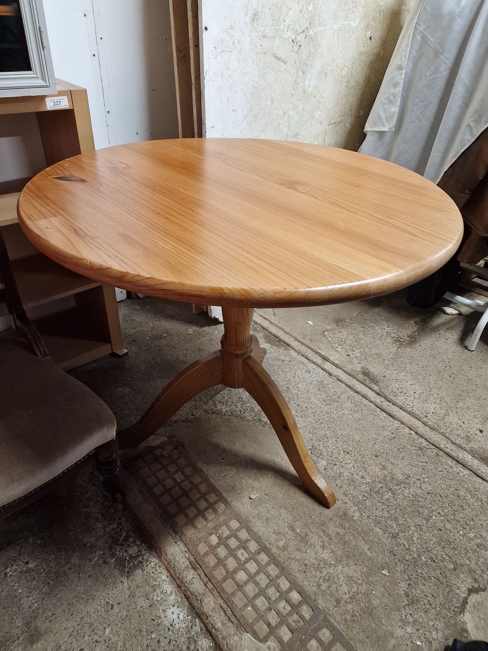 Lot 229: Pine Round Table Approx. 75h x 90w cm COLLECTION ONLY