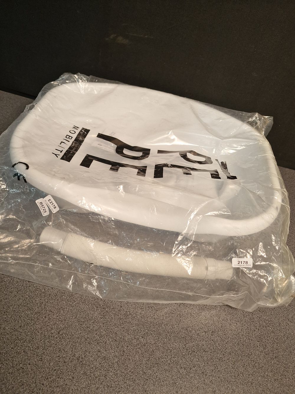 Lot 247: Pepe Mobility Hair Washing Basin for Bedridden Patients