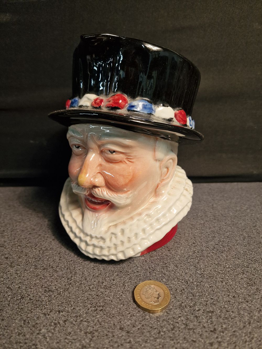 Lot 263: Vintage - Shorter & Sons Staffordshire 829 Beefeater Toby Jug