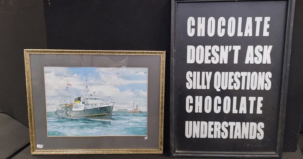 Lot 178: Two items a wooden wall hanging quote and...