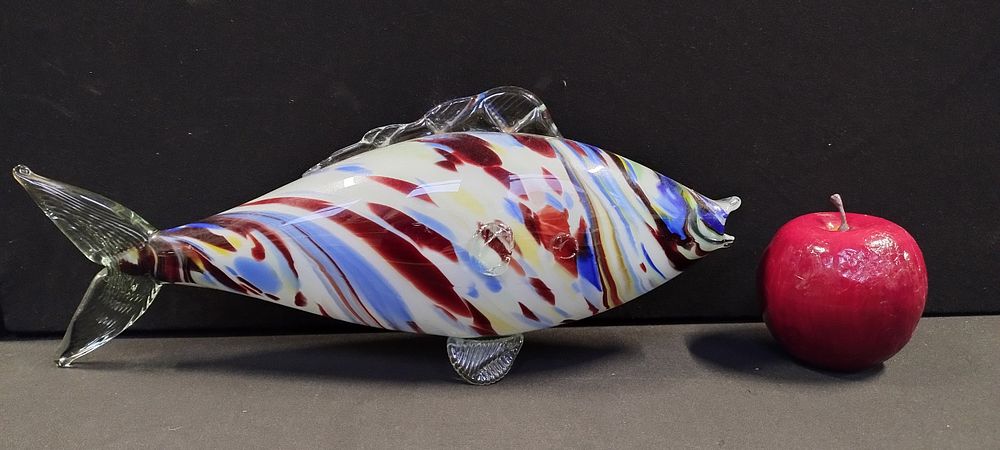 Lot 191: Murano glass multi coloured fish. Measures approx H...
