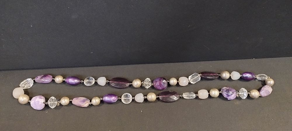 Lot 217: 5 vintage chunky beaded necklaces in various styles