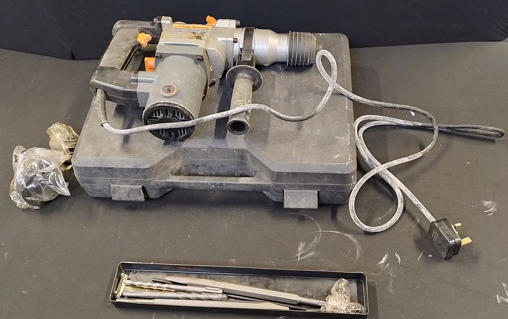 Lot 229: Tooltec 850 W pneumatic hammer drill. Drill bits,...
