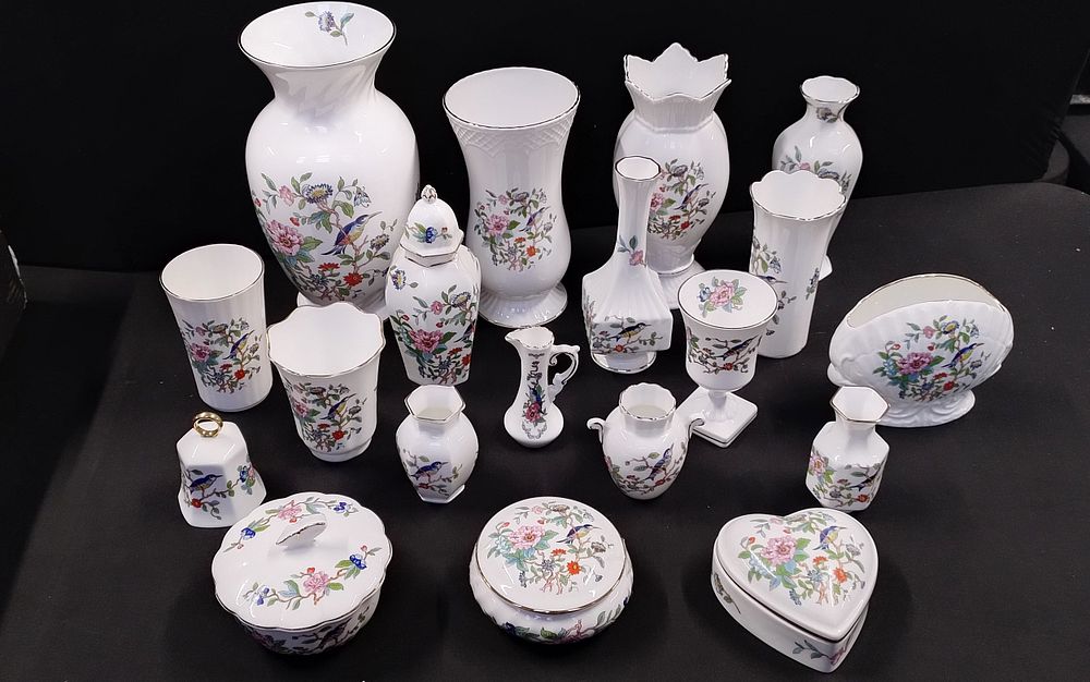 Lot 273: Collection of Ainsley vases, trinket boxes and other...