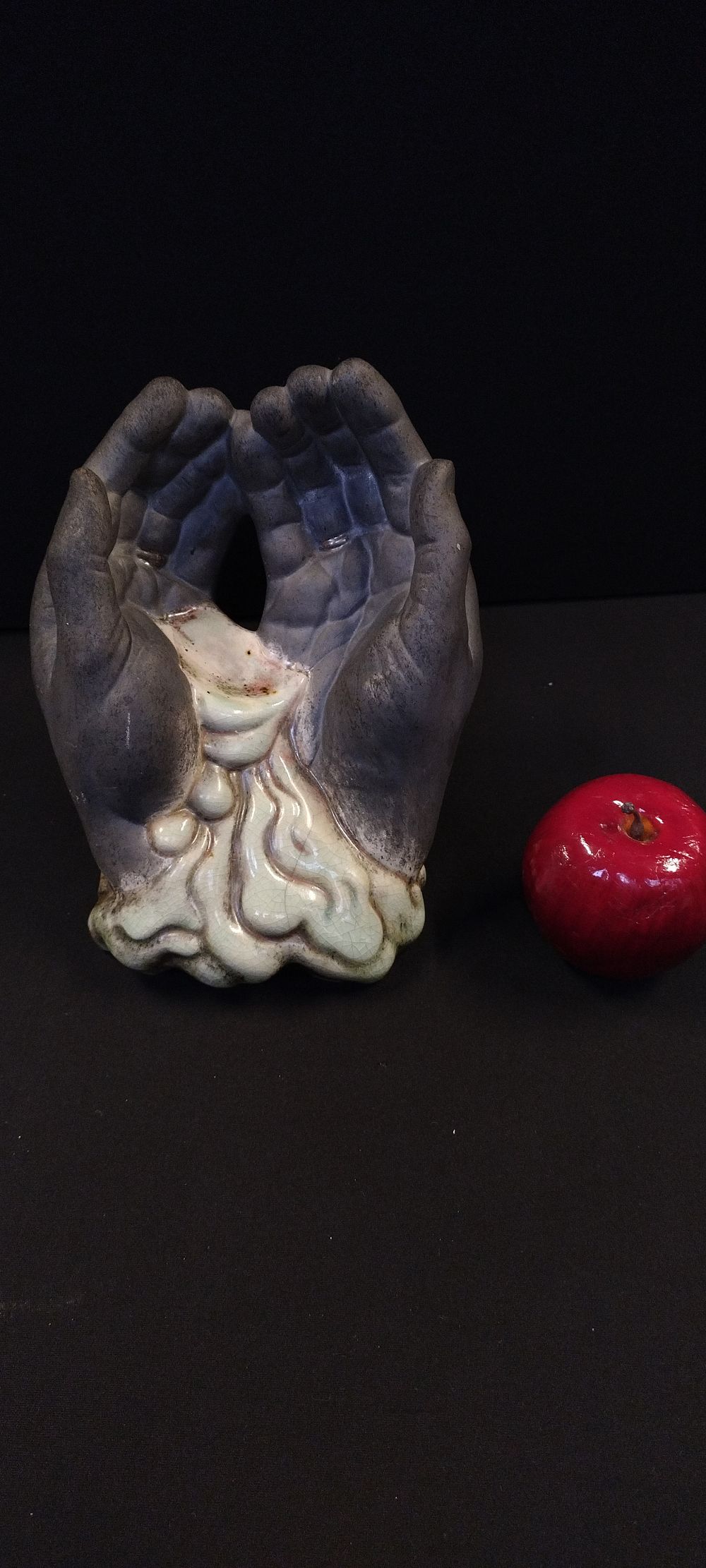 Lot 293: Collectors Club. Genesis Paul Cardew's hands. Measures approx...