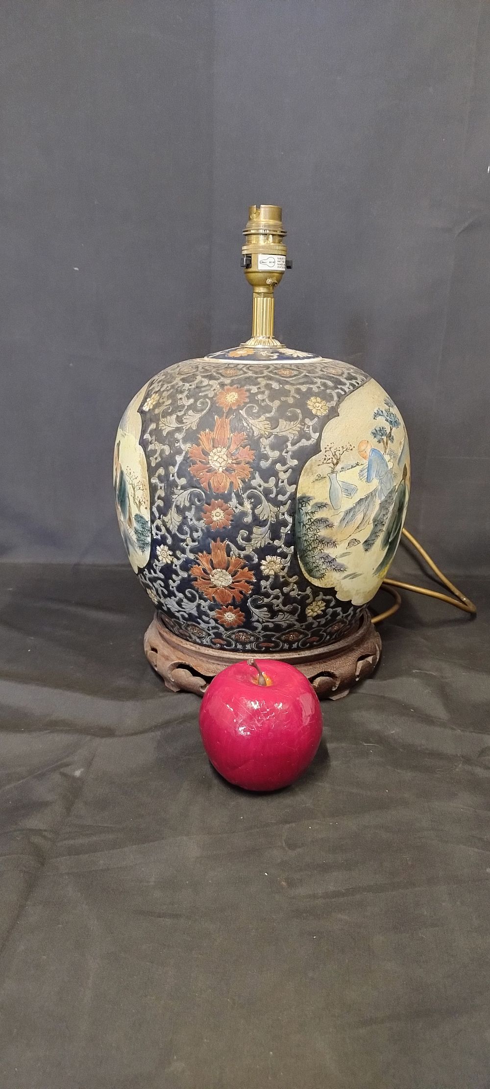 Lot 325: Satsuma Style Porcelain table lamp with cream and...