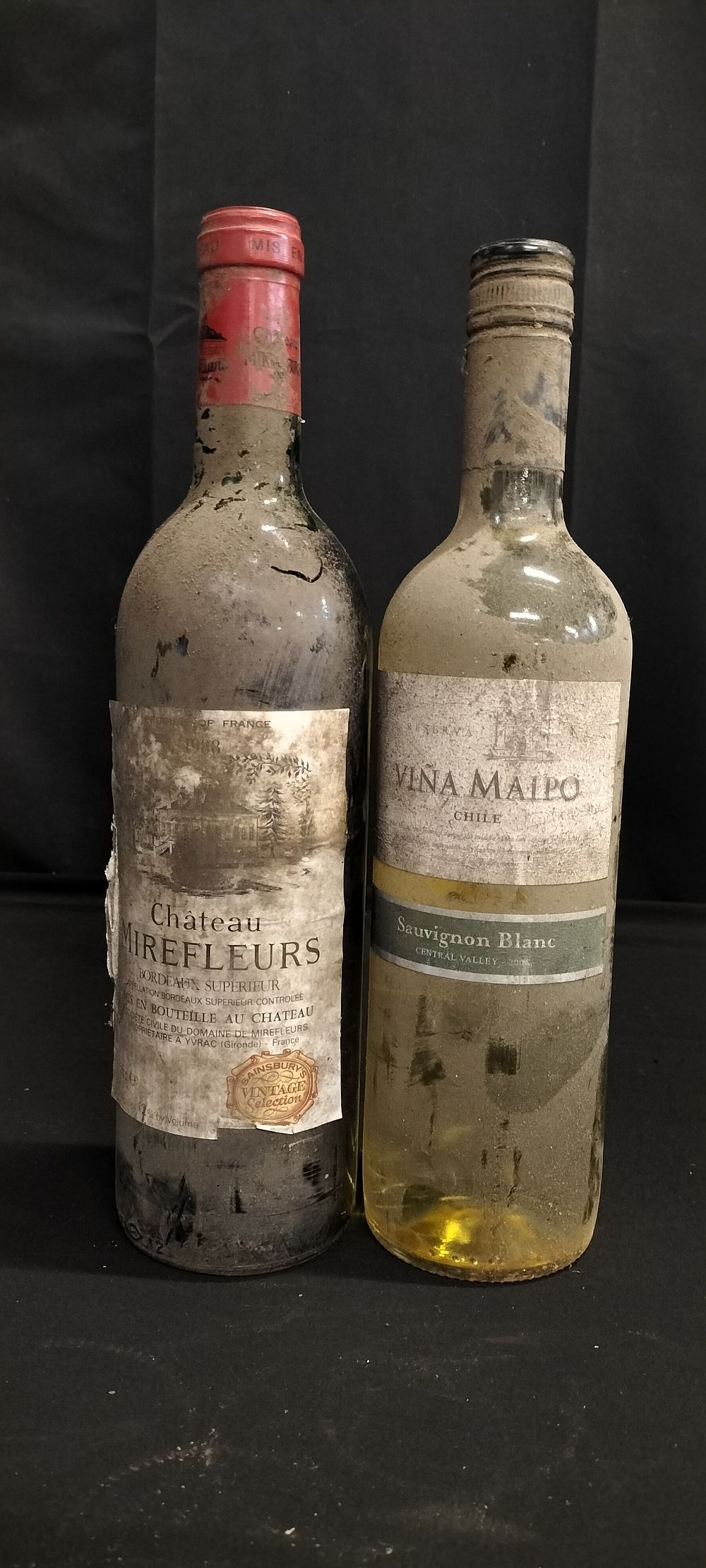 Lot 151: Two Unopened bottles of wine. Bottle of 1988...