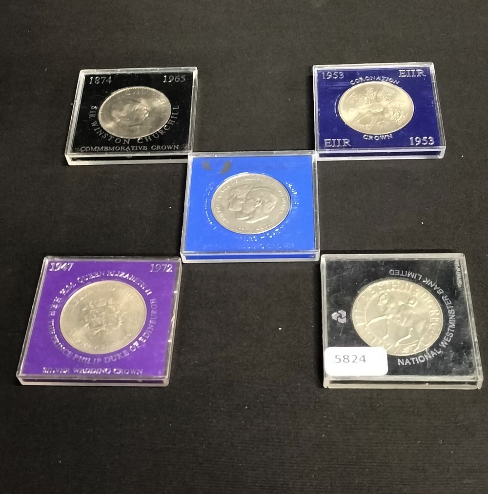 Lot 154: Five Commemorative Crowns 1953, 1965, 1972, 1977,1981