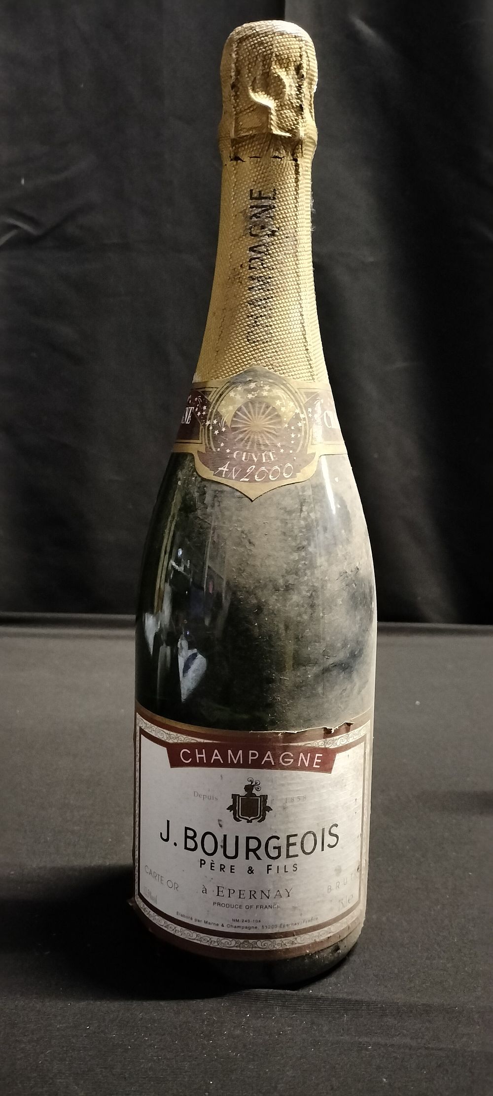 Lot 170: Bottle of 75cl Cuvèe AV 2000. J. Bourgeois...