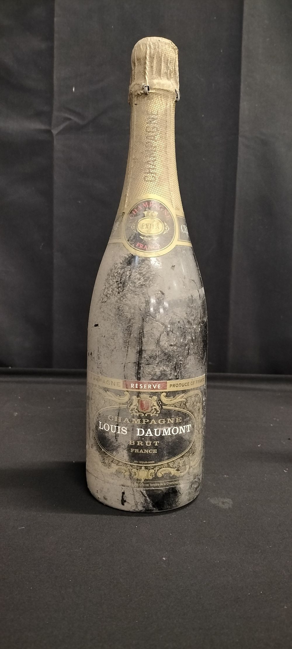 Lot 187: 750ml Bottle of Louis Daumont Reserve Brut Champagne