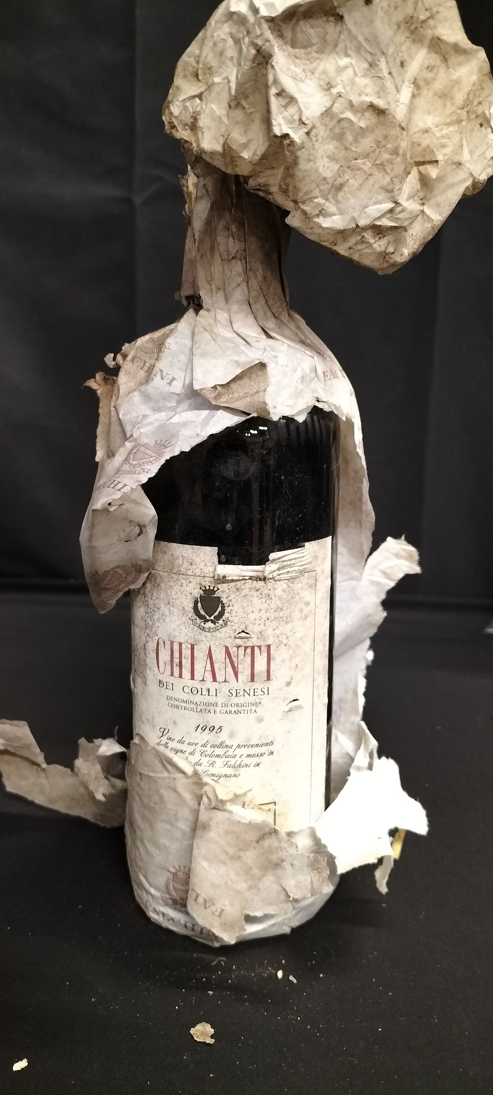 Lot 191: Unopened bottle of 1995 Falchini Dei Colli Senesi...