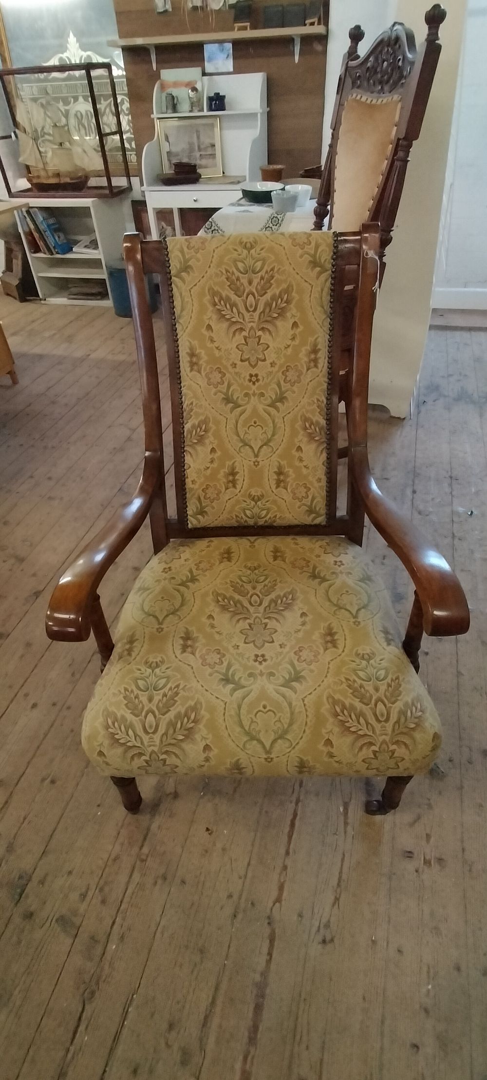 Lot 206: Victorian wooden padded chair with jacquard fabric and...