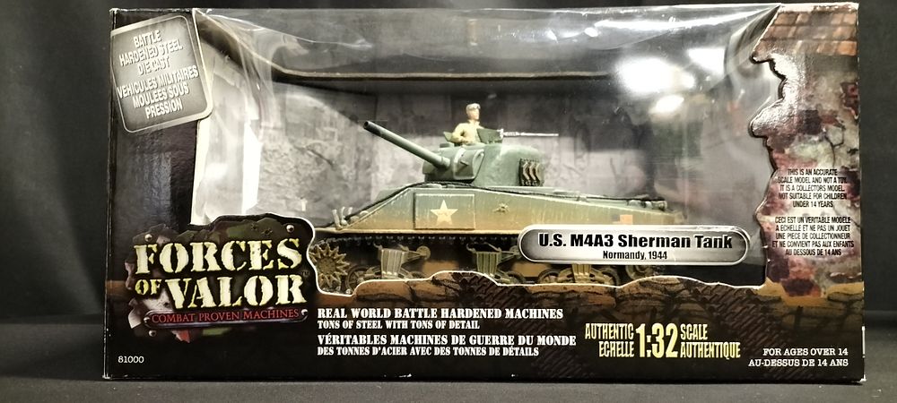 Lot 211: Boxed Forces of Valor 1.32 Scale Model U.S....