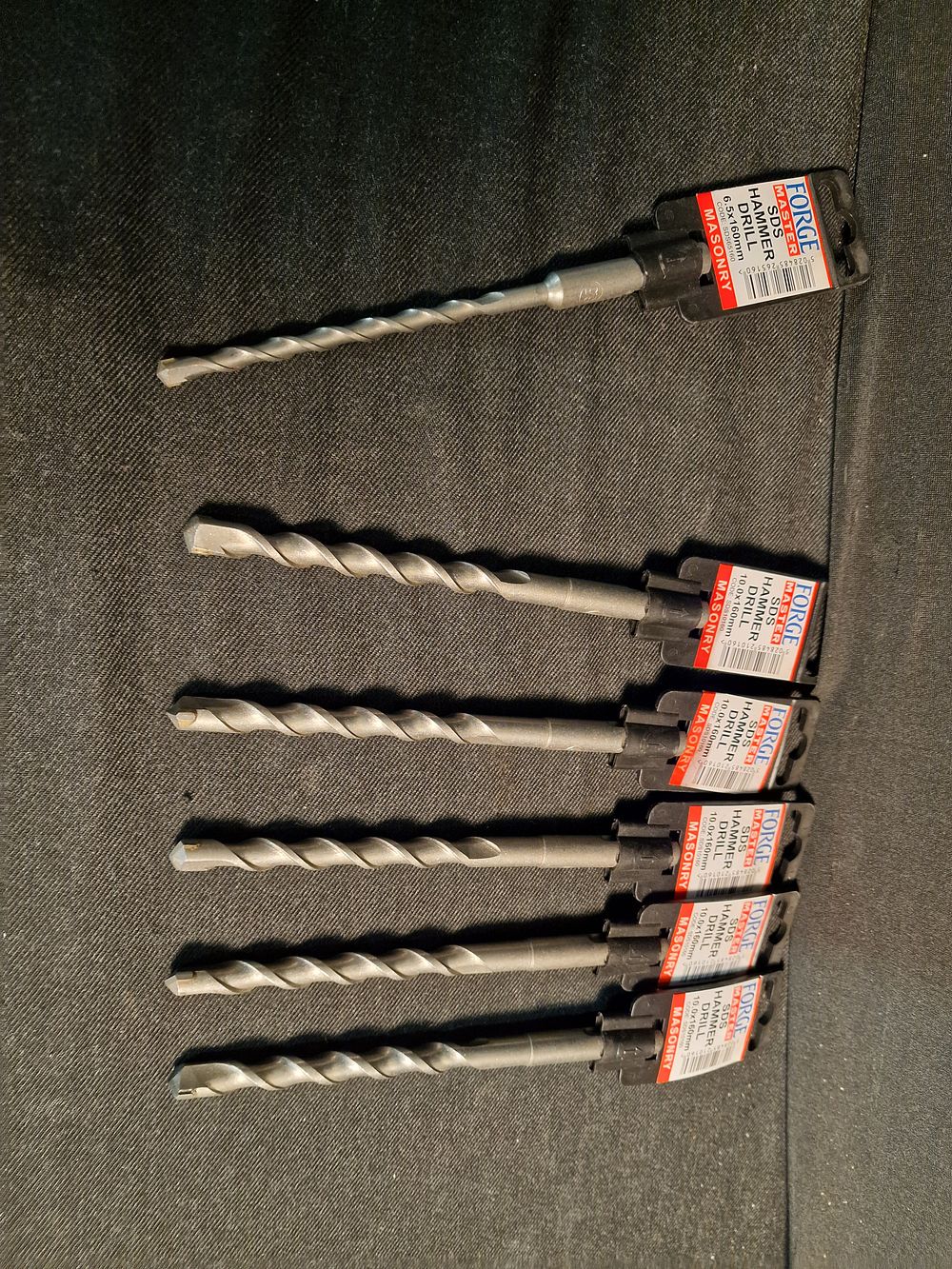 Lot 183: x1 6.5x160mm x5 10.0x160mm Forge Master SDS Hammer Drill Brand New