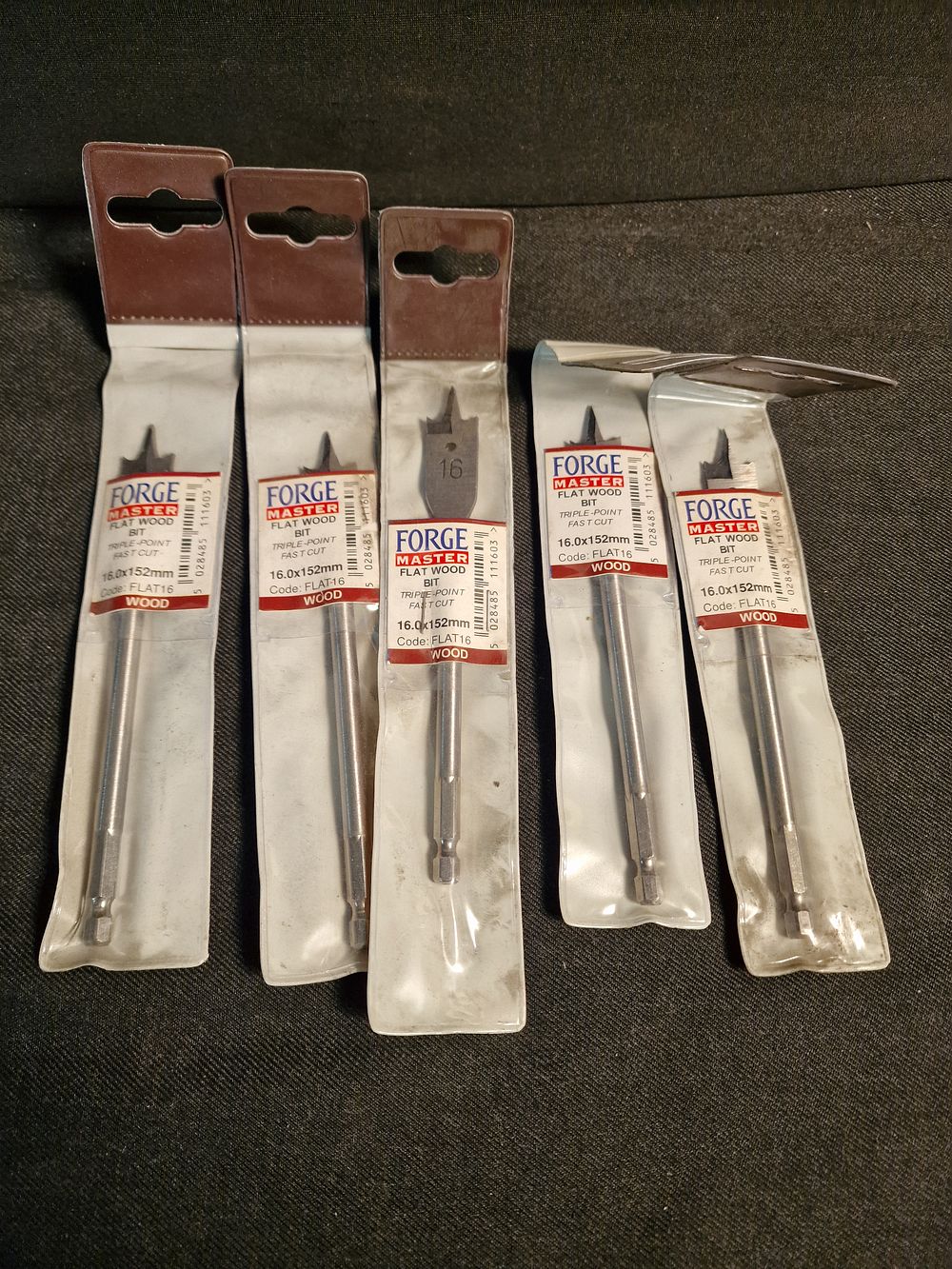 Lot 186: x5 Forge Master 16x152mm Flat Wood Bit Brand New