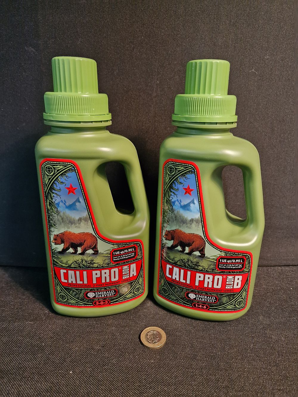 Lot 207: Emerald Harvest Cali Pro Bloom Professional Two Part Plant & Crop Nutrients 950ml