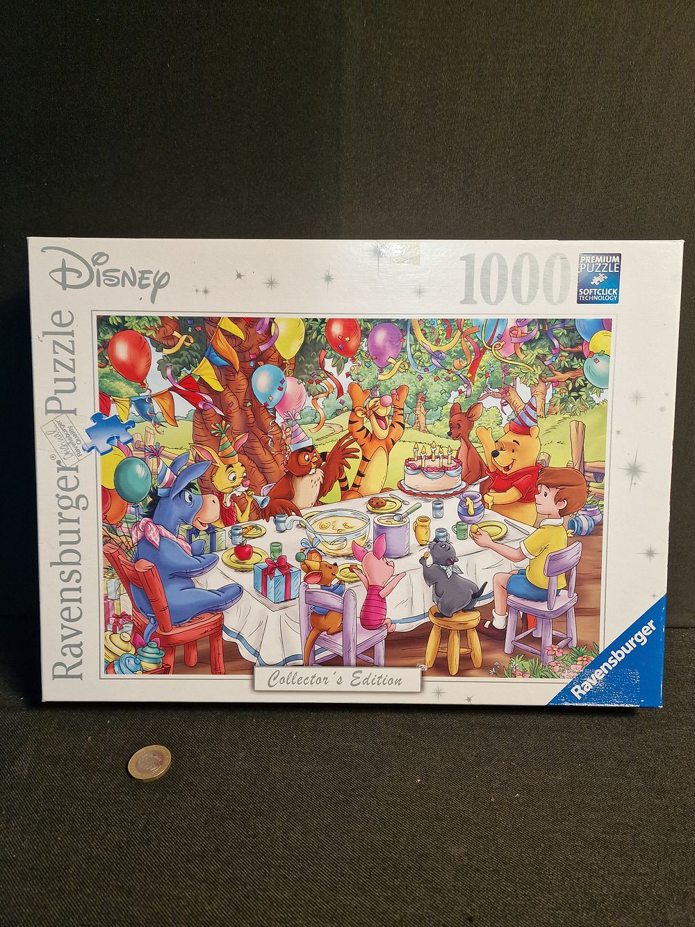 Lot 262: Ravensburger Disney Puzzle 1000pc Collectors Edition Jigsaw Puzzle