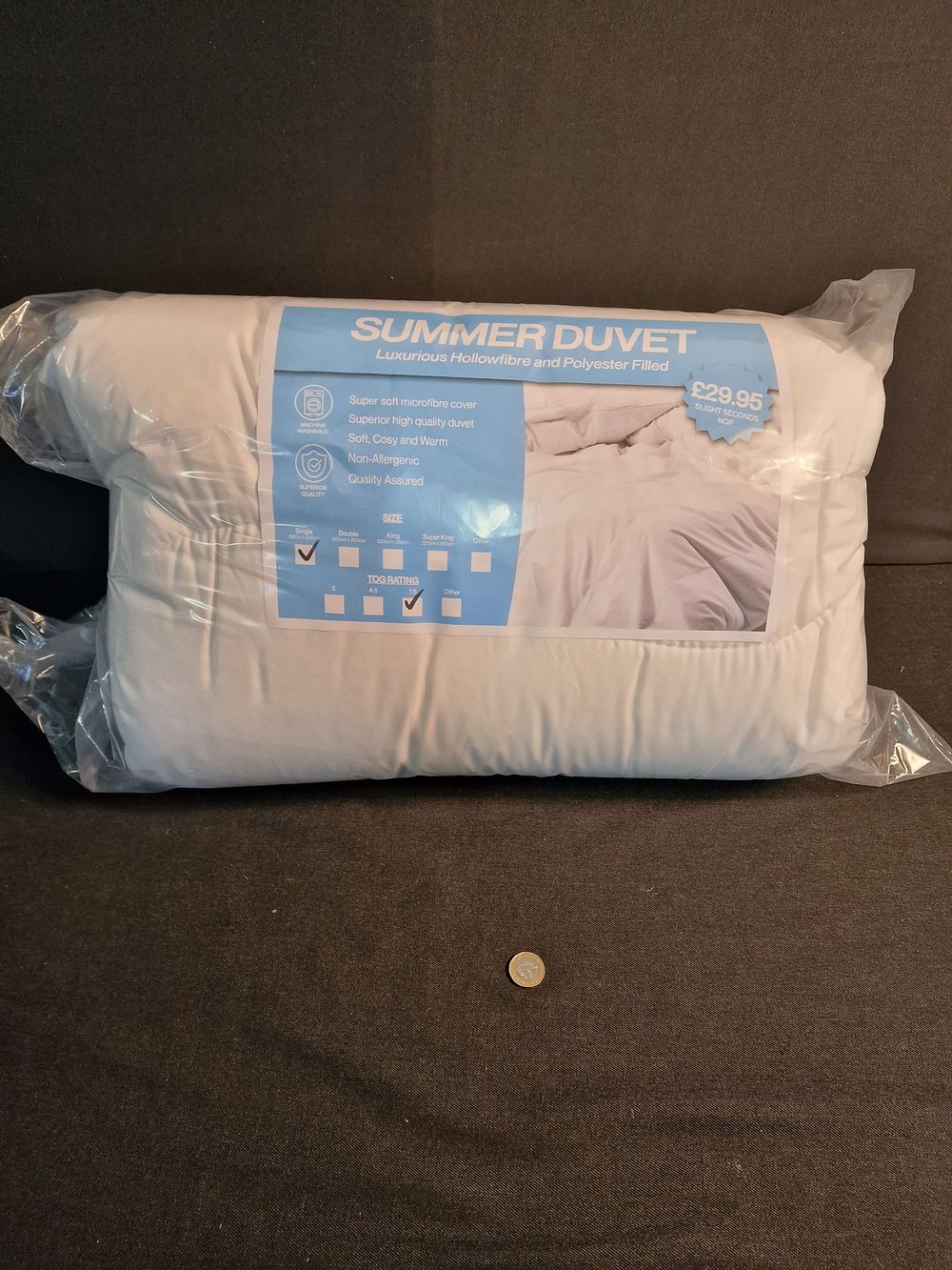 Lot 326: New Sealed Summer Duvet Single 7.5 Tog RRP £29.95 Slight Seconds