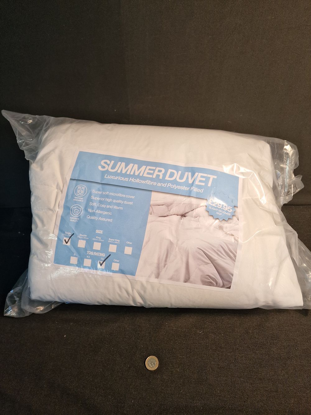 Lot 330: New Sealed Summer Duvet Single 7.5 Tog RRP £29.95 Slight Seconds