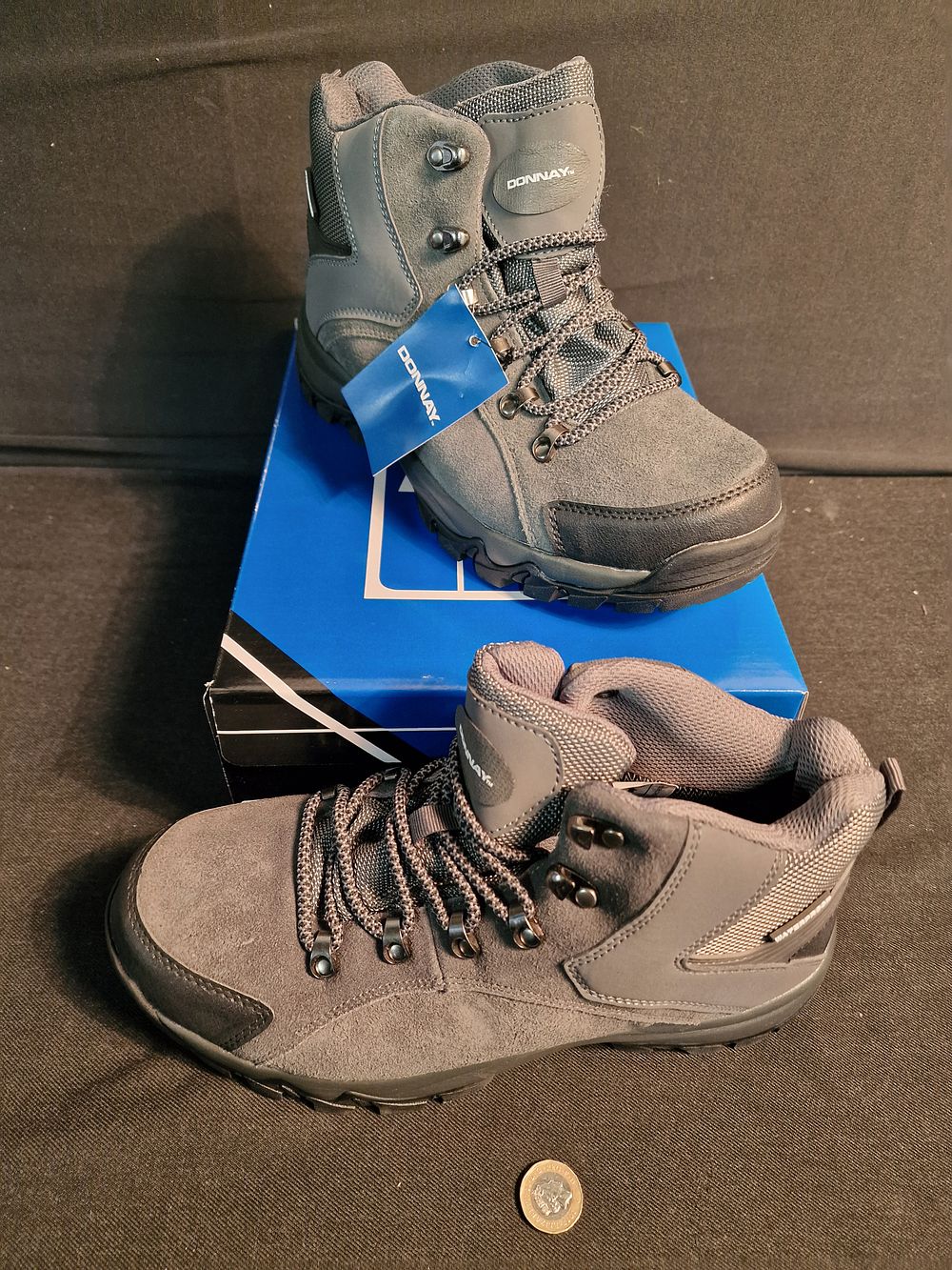 Lot 352: Brand New Donnay Suede Waterproof Walking Boots Uk 8 Dark Grey/Black RRP £79.99