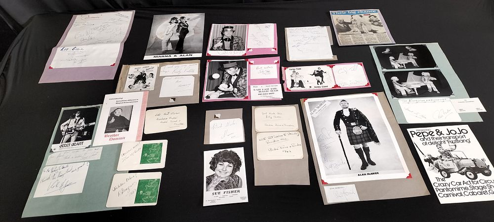 Lot 164: Selection of autographs from various artists